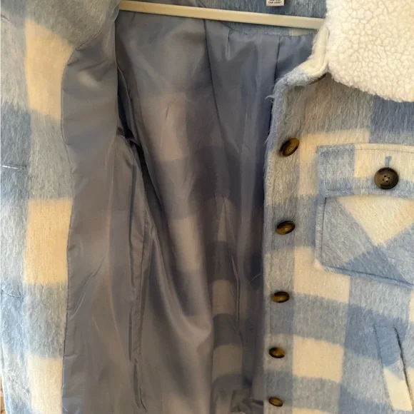 Koolaburra by UGG Blue and White Plaid Jacket - Picture 2 of 7